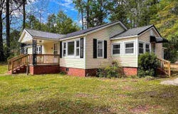 3809 E Effingham HWY, Effingham, SC 29541