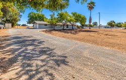 10858 N Armstrong Avenue, Clovis, CA 93619