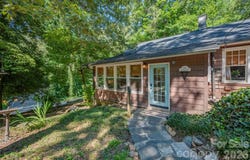 415 E Lakeshore Drive, Landrum, SC 29356
