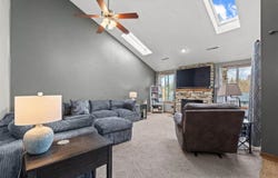 1705 Lynncrest Dr, Coralville, IA 52241