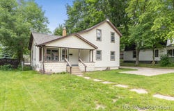 227 E Division Street NE, Rockford, MI 49341