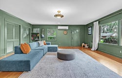 4710 CROSSOVER Ln, Memphis, TN 38117