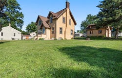 310 E 7th Street, Starbuck, MN 56381