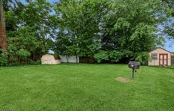 149 Mulberry Ln, Middlesex Boro, NJ 08846