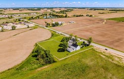 7782 S Warren Road, Warren, IN 46792