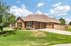 1200  SW Willow Bend  AVE, Bentonville, AR 72713