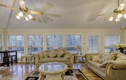 911 Newitt Vick Drive, Vicksburg, MS 39183