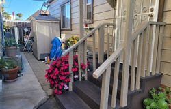 525  Fairfax Dr, Costa Mesa, CA 92627