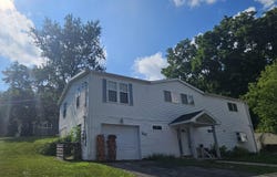 227 W Nelson Street, Hastings, MI 49058