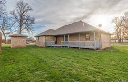 1808 MAGNOLIA Drive, Lebanon, MO 65536