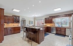 111 Thomas Woods Court, Huntsville, AL 35806