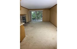 30566 Oakridge Manor Drive, Roseville, MI 48066