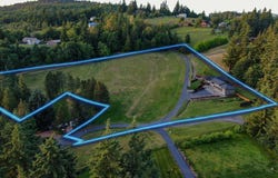 230 PARE RD, Kelso, WA 98626