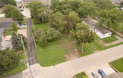 306 Iowa Street, Arnolds Park, IA 51331