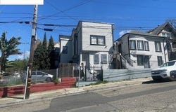 2304 E 22nd ST, Oakland, CA 94601