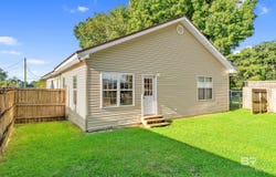18141 Pennsylvania Street, Robertsdale, AL 36567