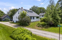 1689 Harpswell Islands Road, Harpswell, ME 04079