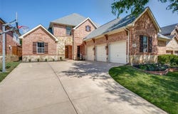 1060 Metalmark Court, Lantana, TX 76226