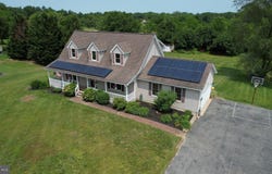 34 TWO PENNY RUN EAST E, PILESGROVE, NJ 08098