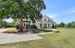 1006 Cedar Park DR, Cedar Park, TX 78613