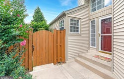 7524 CROSS GATE LN, ALEXANDRIA, VA 22315