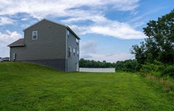 185 Eastview Way, Fairmont, WV 26554
