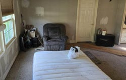 1025 PARKLAND CT, BOWLING GREEN, KY 42101