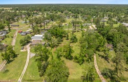 808 4th St, Dequincy, LA 70633