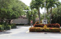 2405 NW 97th Ter, Pembroke Pines, FL 33024