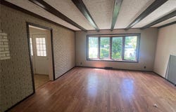 1201 E Main Street, Staunton, IL 62088