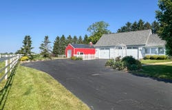 16205 University Road, Malta, IL 60150