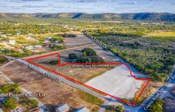 3022 county road 348, ConCan, TX 78838