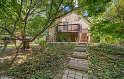 517 ROBINSON ROAD, CARNEYS POINT, NJ 08069