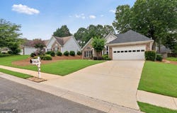 3549 Daventry, Kennesaw, GA 30144