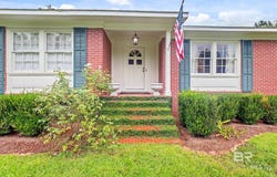 1515 Poplar Avenue, Brewton, AL 36426