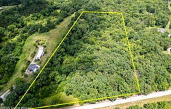 512 Beechridge Rd, Frankfort, KY 40601