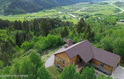 1300 HILLSIDE Loop, Thayne, WY 83127