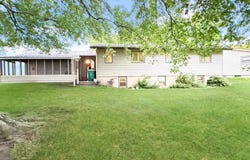 411 Chavis Drive, Hendricks, MN 56136