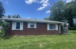 7725 S Oak Drive, Indianapolis, IN 46227