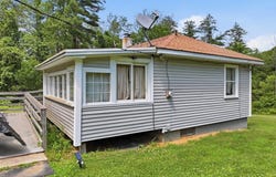 78 Blackmer Rd, Southbridge, MA 01550