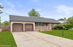 401 Meredith Lane, Brick, NJ 08723