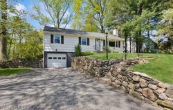 128 West Avenue, Darien, CT 06820
