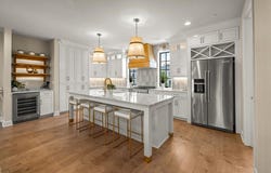 3923 S Champions Drive, Rogers, AR 72758