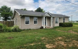 3021 Carlyle Avenue, Belleville, IL 62221