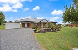 350 Lone Valley Road, Campbellsville, KY 42718