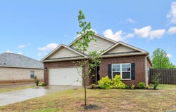 25066 Delilah Circle, Athens, AL 35613
