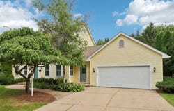 2 Drumhill Circle, Madison, WI 53717