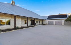 450 Threadgill Ranch Rd, Burnet, TX 78611
