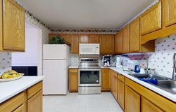 470 21st St SW, Huron, SD 57350