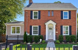 6110 WASHINGTON BLVD, ARLINGTON, VA 22205
